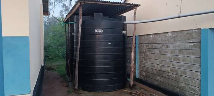 Wassertank in Kenia