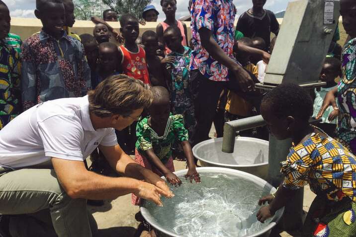 Besuch bei den Wasserprojekten der Stiftung VIVES_Roger Harlacher Besuch bei den Wasserprojekten der Stiftung VIVES_Roger Harlacher