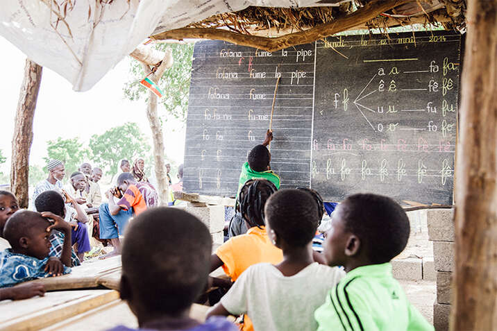 VIVES Brunnen werde vorallem für Schulen gebaut VIVES Brunnen werde vorallem für Schulen gebaut